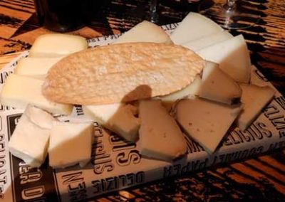 catalan Cheese table Tour